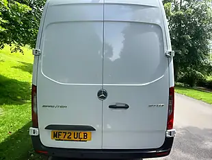 Used 2022 Mercedes-Benz Sprinter Premium White - Interior and Exterior details 5