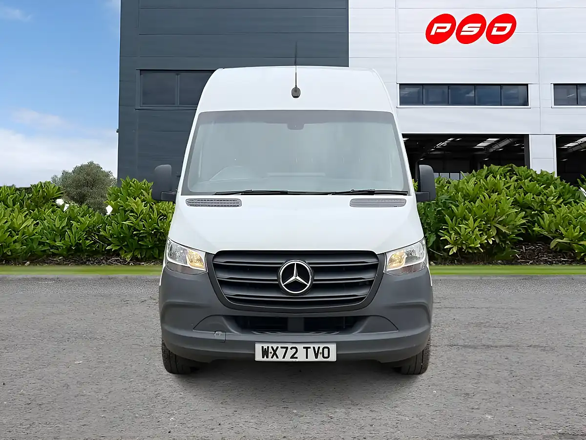 Used 2022 Mercedes-Benz Sprinter Progressive Arctic White - Interior and Exterior details 3