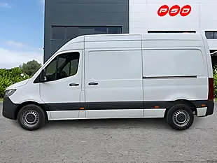 Used 2022 Mercedes-Benz Sprinter Progressive Arctic White - Interior and Exterior details 5