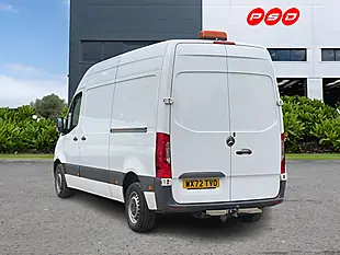 Used 2022 Mercedes-Benz Sprinter Progressive Arctic White - Interior and Exterior details 6