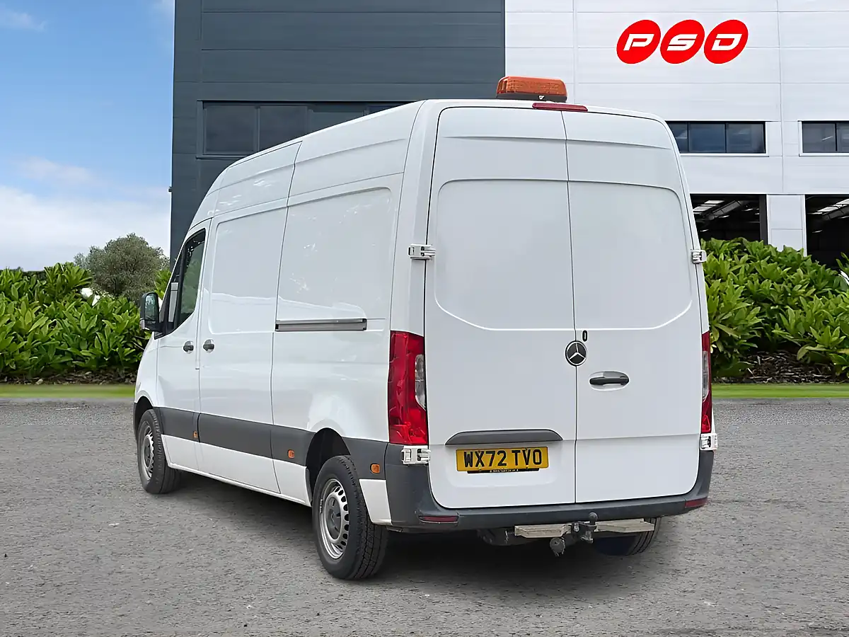 Used 2022 Mercedes-Benz Sprinter Progressive Arctic White - Interior and Exterior details 6