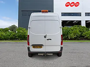 Used 2022 Mercedes-Benz Sprinter Progressive Arctic White - Interior and Exterior details 7