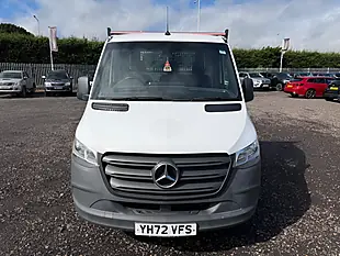 Used 2022 Mercedes-Benz Sprinter Progressive Chassis Cab White - Interior and Exterior details 2