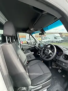 Used 2022 Mercedes-Benz Sprinter Progressive Chassis Cab White - Interior and Exterior details 12
