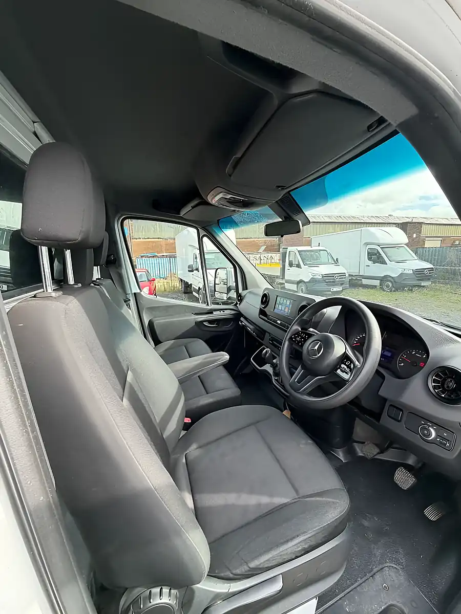 Used 2022 Mercedes-Benz Sprinter Progressive Chassis Cab White - Interior and Exterior details 12