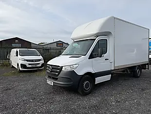 Used 2022 Mercedes-Benz Sprinter Progressive Chassis Cab White - Interior and Exterior details 3