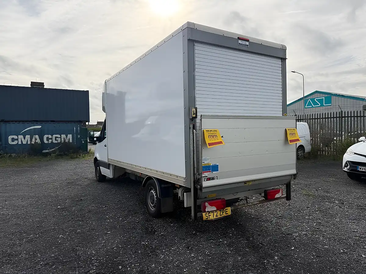 Used 2022 Mercedes-Benz Sprinter Progressive Chassis Cab White - Interior and Exterior details 5