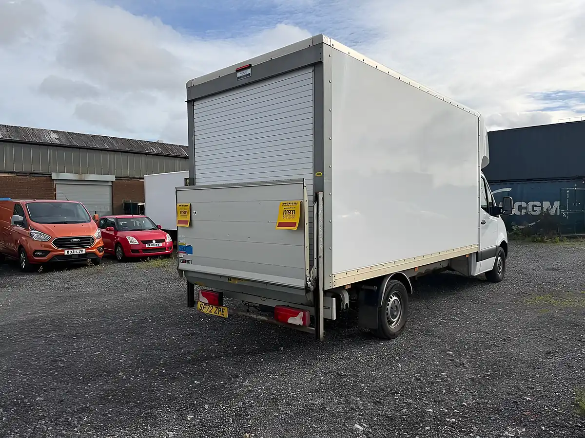 Used 2022 Mercedes-Benz Sprinter Progressive Chassis Cab White - Interior and Exterior details 6