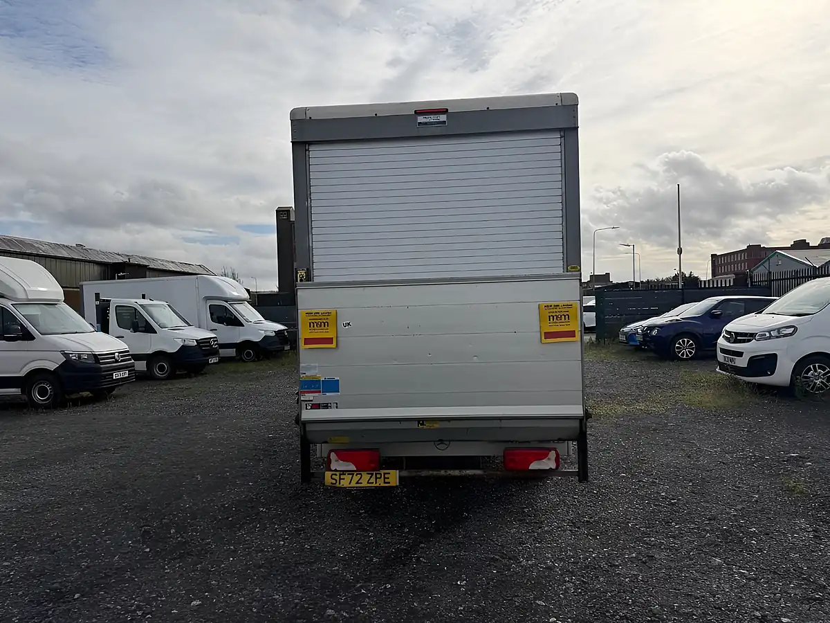 Used 2022 Mercedes-Benz Sprinter Progressive Chassis Cab White - Interior and Exterior details 8