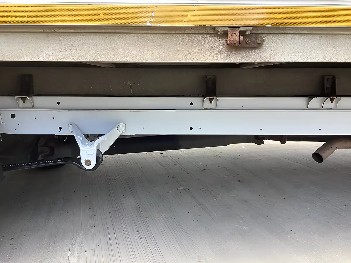 Used 2022 Mercedes-Benz Sprinter Progressive Dropside White - Interior and Exterior details 10