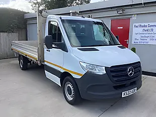 Used 2022 Mercedes-Benz Sprinter Progressive Dropside White - Interior and Exterior details 5