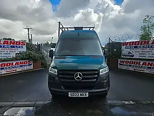 Used 2022 Mercedes-Benz Sprinter Progressive Green - Interior and Exterior details 3