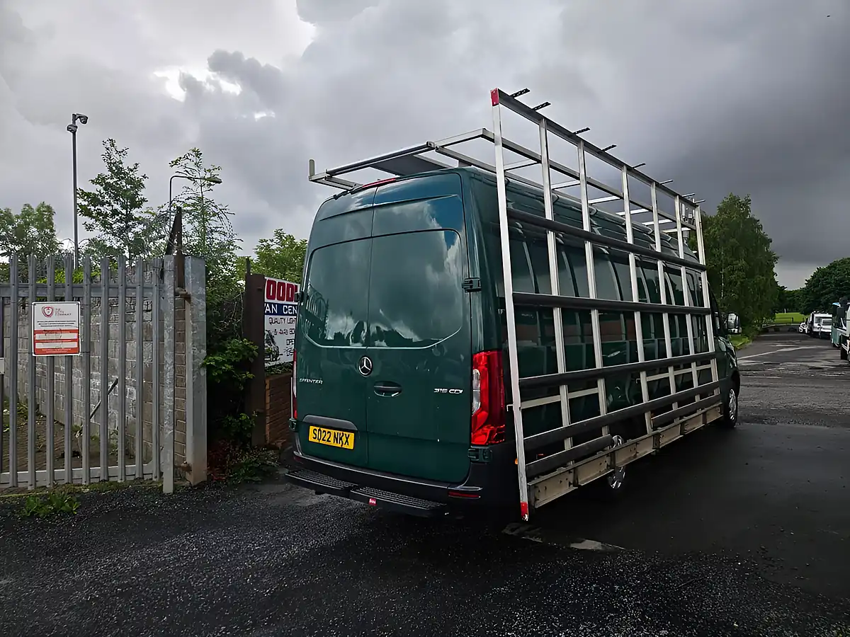 Used 2022 Mercedes-Benz Sprinter Progressive Green - Interior and Exterior details 8
