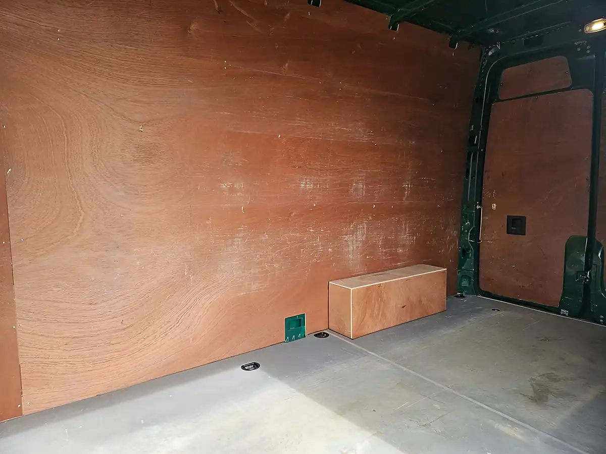 Used 2022 Mercedes-Benz Sprinter Progressive Green - Interior and Exterior details 10