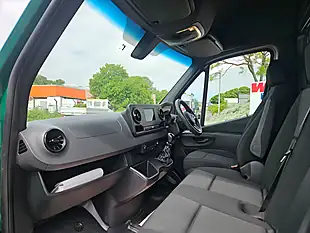 Used 2022 Mercedes-Benz Sprinter Progressive Green - Interior and Exterior details 11