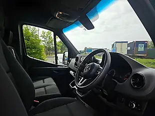 Used 2022 Mercedes-Benz Sprinter Progressive Green - Interior and Exterior details 12