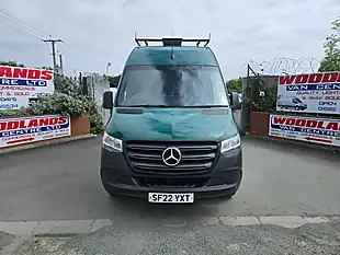 Used 2022 Mercedes-Benz Sprinter Progressive Green - Interior and Exterior details 3