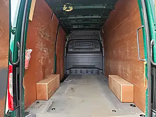 Used 2022 Mercedes-Benz Sprinter Progressive Green - Interior and Exterior details 9