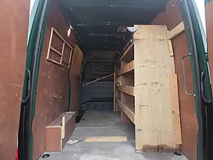 Used 2022 Mercedes-Benz Sprinter Progressive Green - Interior and Exterior details 7