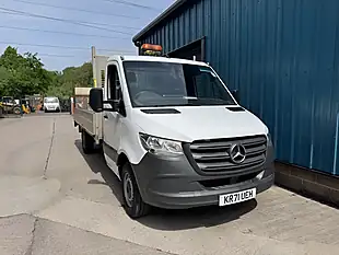 Used 2022 Mercedes-Benz Sprinter Progressive White - Interior and Exterior details 4