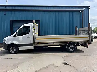 Used 2022 Mercedes-Benz Sprinter Progressive White - Interior and Exterior details 6