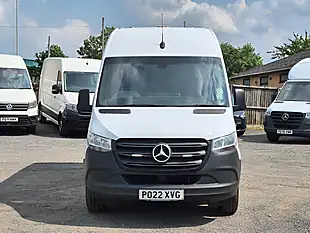 Used 2022 Mercedes-Benz Sprinter Progressive White - Interior and Exterior details 11