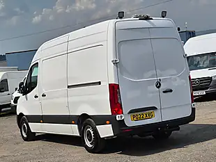 Used 2022 Mercedes-Benz Sprinter Progressive White - Interior and Exterior details 7