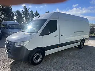Used 2022 Mercedes-Benz Sprinter Progressive White - Interior and Exterior details 3