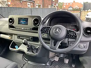 Used 2022 Mercedes-Benz Sprinter Progressive White - Interior and Exterior details 10