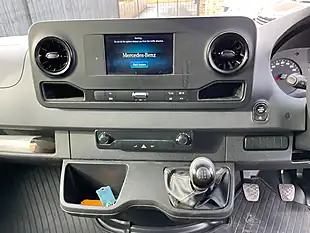 Used 2022 Mercedes-Benz Sprinter Progressive White - Interior and Exterior details 11