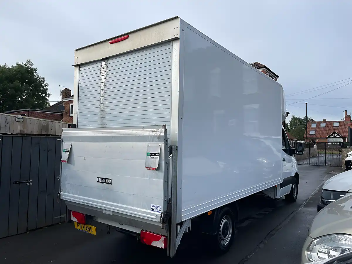 Used 2022 Mercedes-Benz Sprinter Progressive White - Interior and Exterior details 4