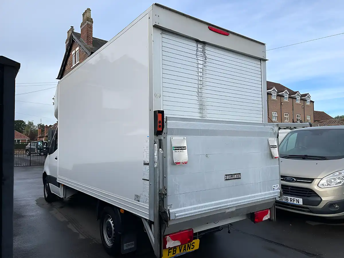Used 2022 Mercedes-Benz Sprinter Progressive White - Interior and Exterior details 6