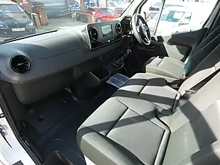 Used 2022 Mercedes-Benz Sprinter Progressive White - Interior and Exterior details 18