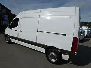 Used 2022 Mercedes-Benz Sprinter Progressive White - Interior and Exterior details 5