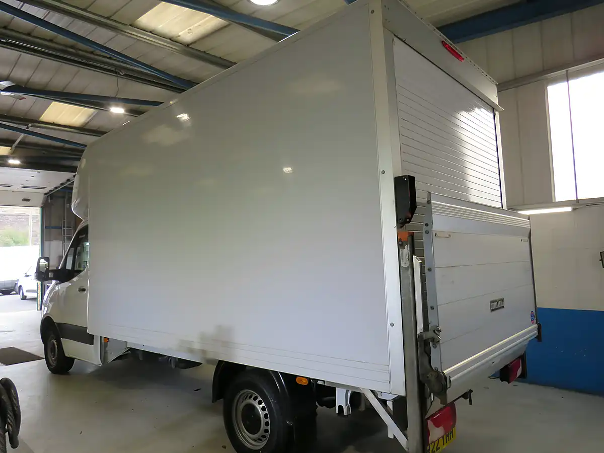 Used 2022 Mercedes-Benz Sprinter Progressive White - Interior and Exterior details 5