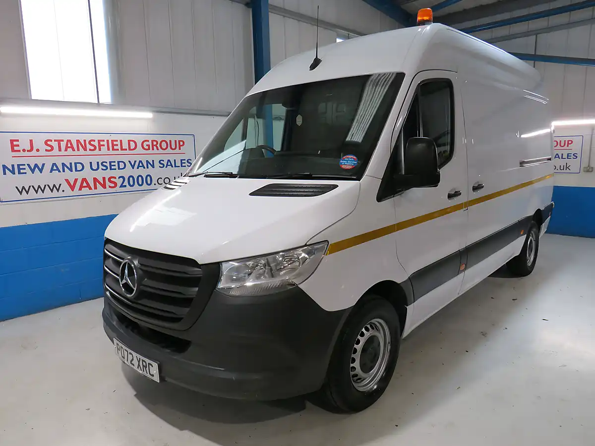 Used 2022 Mercedes-Benz Sprinter Progressive White - Front View