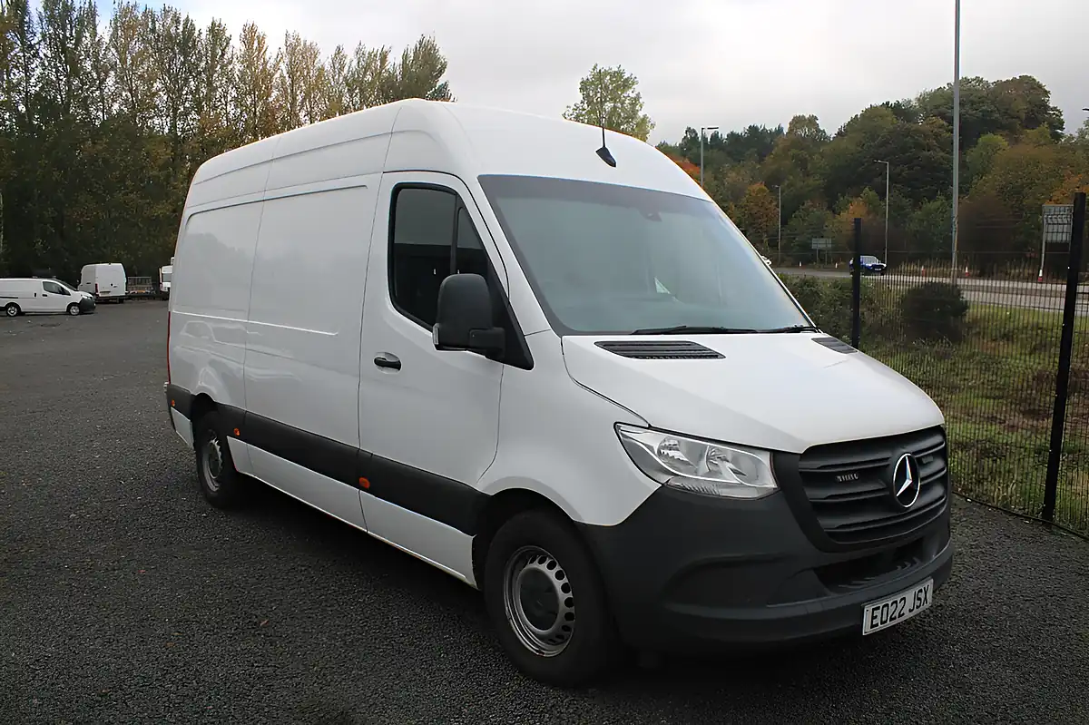 Used 2022 Mercedes-Benz Sprinter Progressive White - Front View