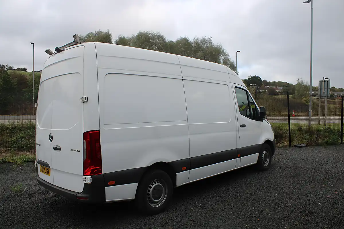 Used 2022 Mercedes-Benz Sprinter Progressive White - Interior and Exterior details 4