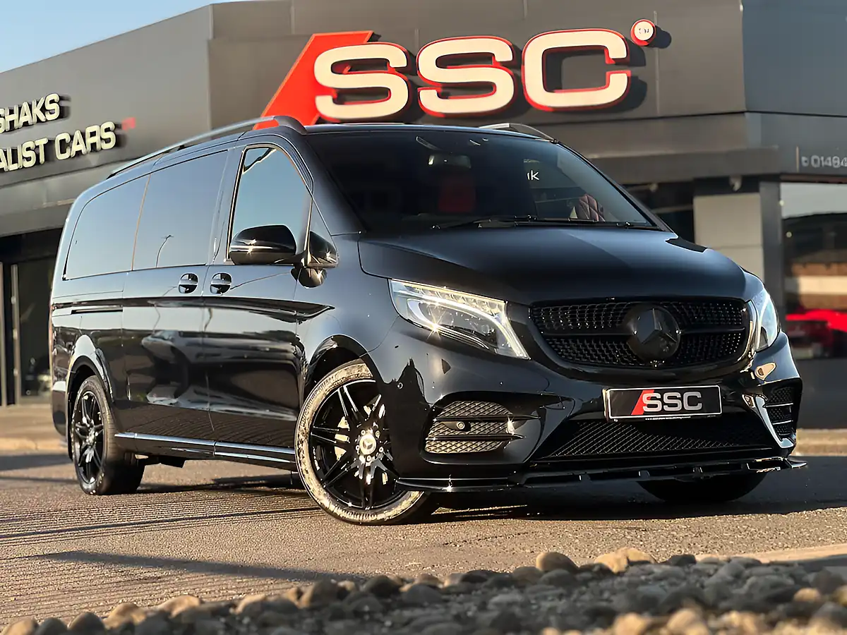 Used 2022 Mercedes-Benz V-Class AMG Line Obsidian Black - Front View