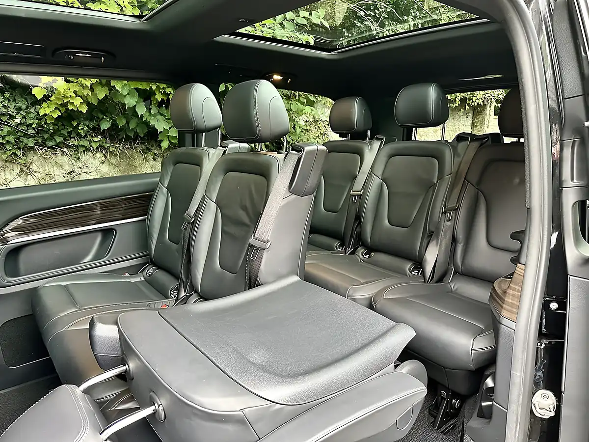Used 2022 Mercedes-Benz V Class Sport Obsidian Black - Interior and Exterior details 13