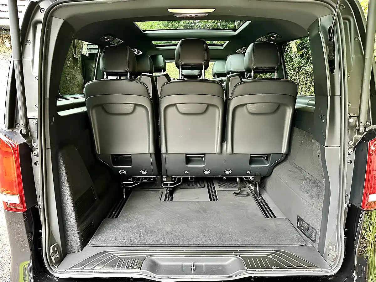 Used 2022 Mercedes-Benz V Class Sport Obsidian Black - Interior and Exterior details 14