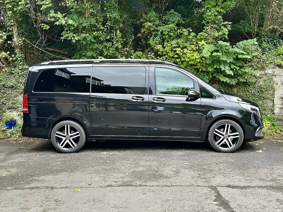 Used 2022 Mercedes-Benz V Class Sport Obsidian Black - Interior and Exterior details 2