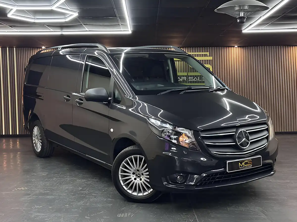 Used 2022 Mercedes-Benz Vito Premium Grey - Interior and Exterior details 2