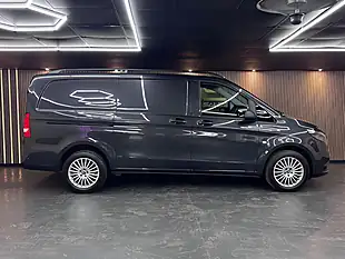 Used 2022 Mercedes-Benz Vito Premium Grey - Interior and Exterior details 4