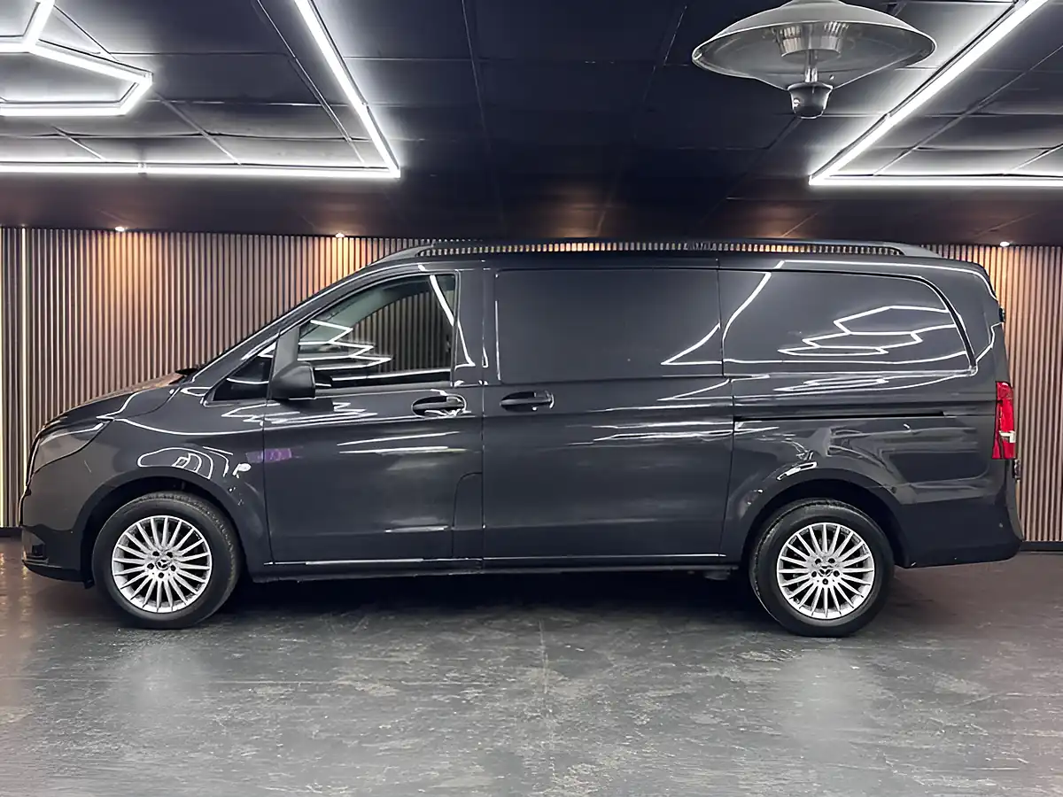 Used 2022 Mercedes-Benz Vito Premium Grey - Interior and Exterior details 5
