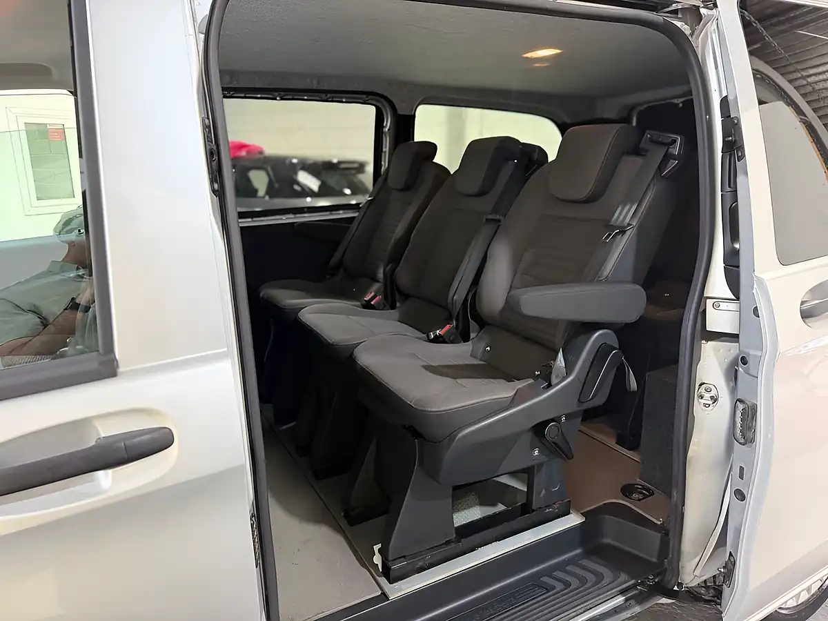 Used 2022 Mercedes-Benz Vito Premium Silver - Interior and Exterior details 15