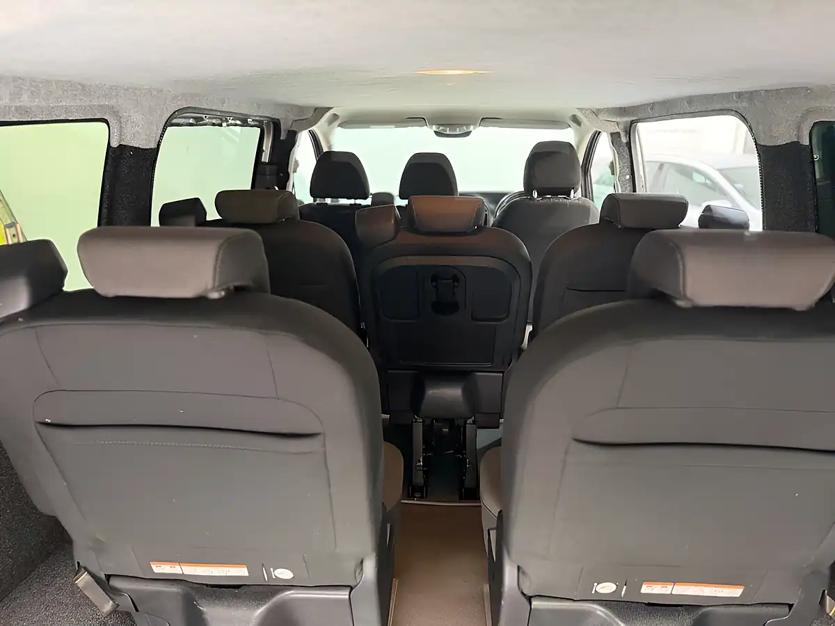 Used 2022 Mercedes-Benz Vito Premium Silver - Interior and Exterior details 20