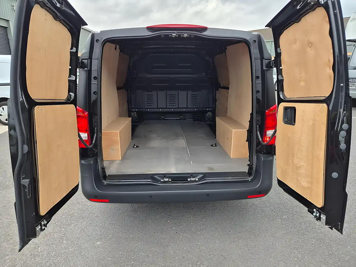 Used 2022 Mercedes-Benz Vito Progressive Black - Interior and Exterior details 14