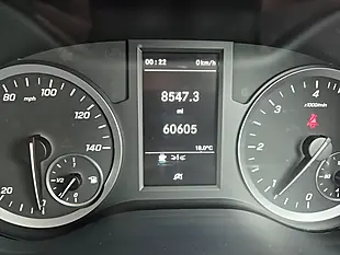 Used 2022 Mercedes-Benz Vito Progressive Black - Interior and Exterior details 5