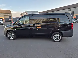 Used 2022 Mercedes-Benz Vito Progressive Black - Interior and Exterior details 16